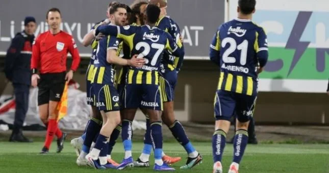 Fənərbaxça Qalatasaray la xal fərqini 1 ə endirdi