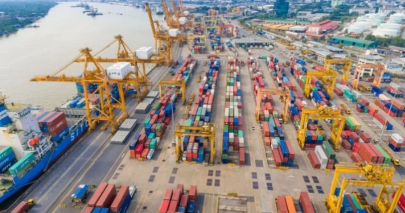 Tramp dövründə ABŞ la Rusiya arasında ticarət dövriyyəsi 25% artıb