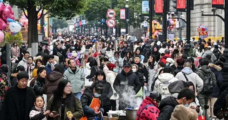 Çində əhalinin sayı 2025 ci ildə 3,39 milyon nəfər azalıb