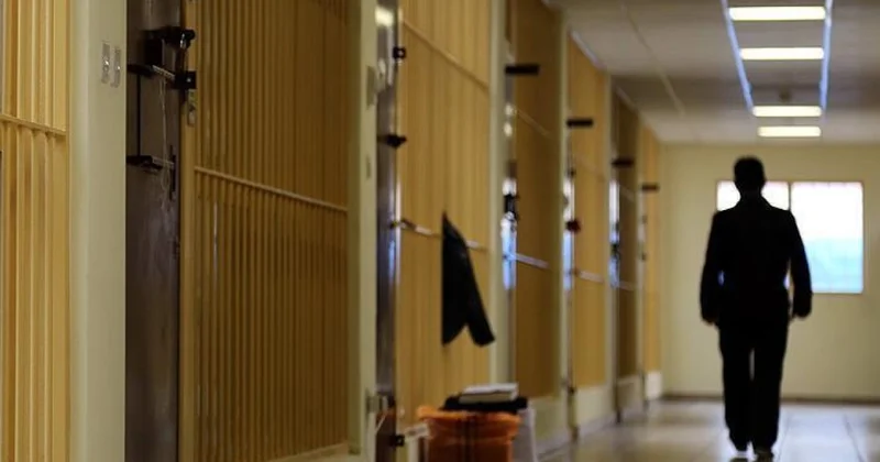 Как обращаются с протестующими в иранских тюрьмах