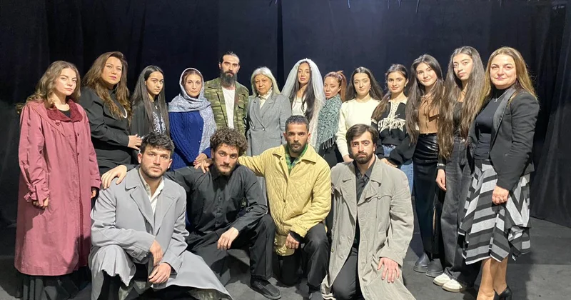 Pantomim Teatrı şəhid və qazi ailələri ilə bir arada FOTO