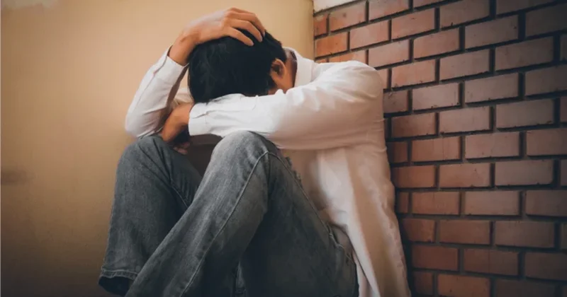 Qızına xəyanət etdiyinə görə kürəkənini döyən kişiyə hökm oxundu TƏFƏRRÜAT