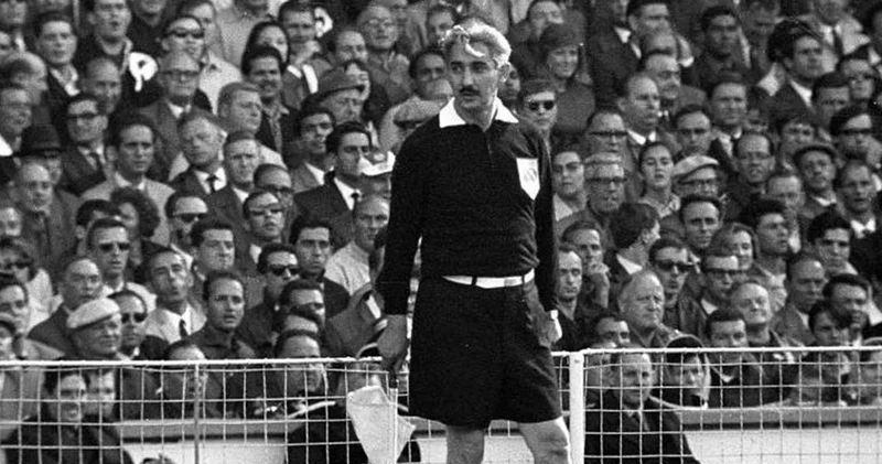 Babasının adını daşıyan stadionda direktor müavini oldu