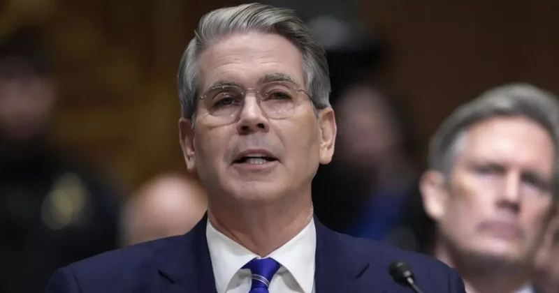 Скотт Бессент: Захват Гренландии отличается от аннексии Крыма