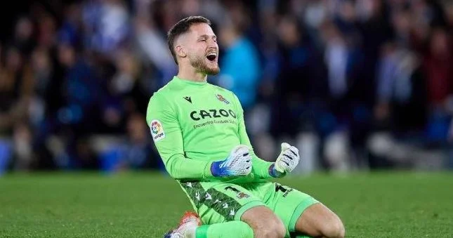 Barselona yeni qapıçı axtarışına başladı