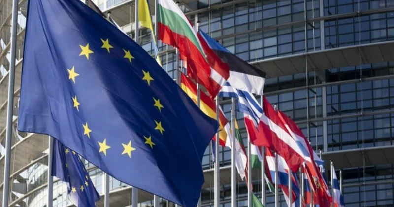 Aİ Qrenlandiya məsələsini müzakirə etmək üçün növbədənkənar sammit keçirəcək