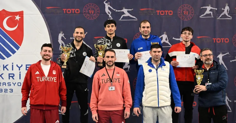 Азербайджанские саблисты завоевали медали в Анкаре ФОТО