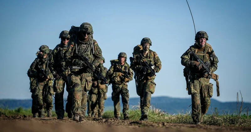 Avropa bu xəbərlə silkələnir: Nüvə müharibəsinə hazırlıq əmri verildi