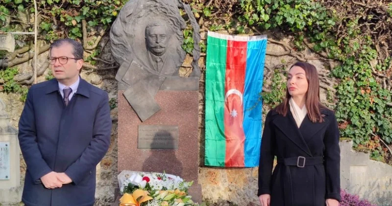 20 Yanvar faciəsi ilə bağlı Topçubaşovun məzarı ziyarət edildi FOTO