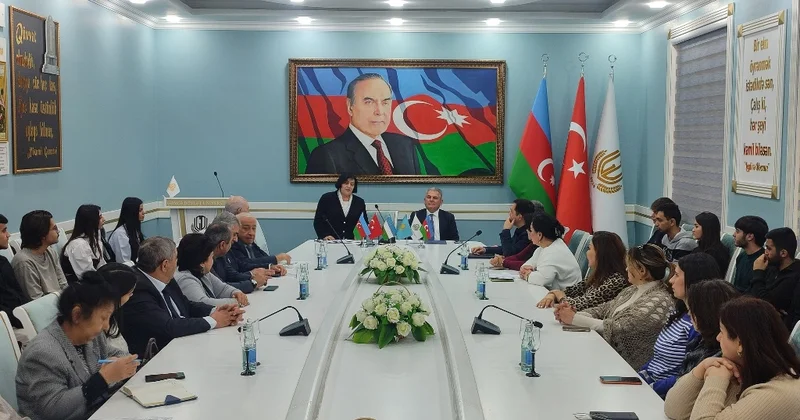 “Türk dilləri ailəsi: ortaq keçmişdən ortaq gələcəyə” FOTO