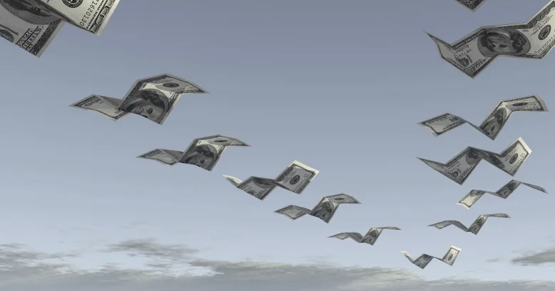 Доллар потерял позиции в мировых валютных резервах Minval Politika