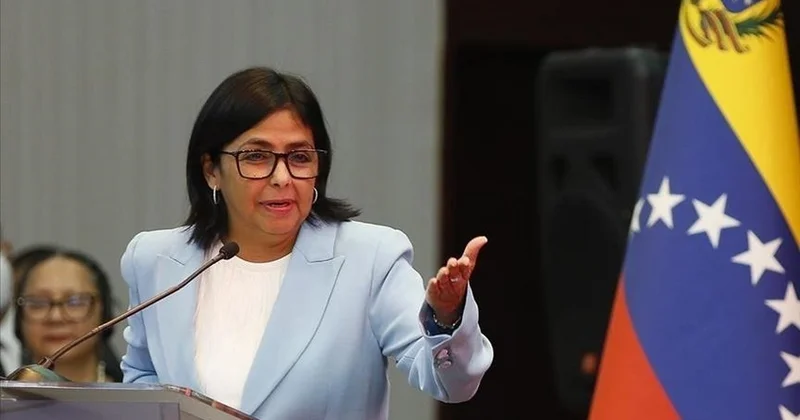 Родригес: Венесуэла планирует укреплять нефтегазовую промышленность