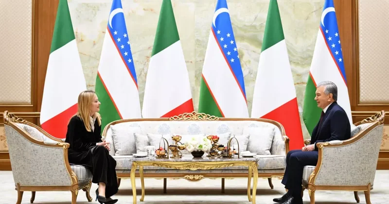 Мирзиёев встретился с Мелони в ходе её краткой остановки в Ташкенте