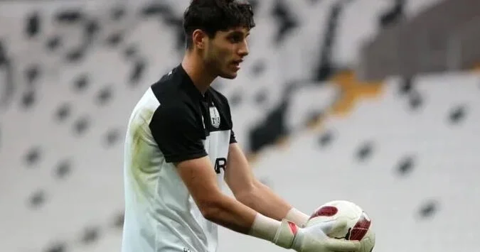 "Нефтчи" ведет переговоры с голкипером Рзой Джафаровым