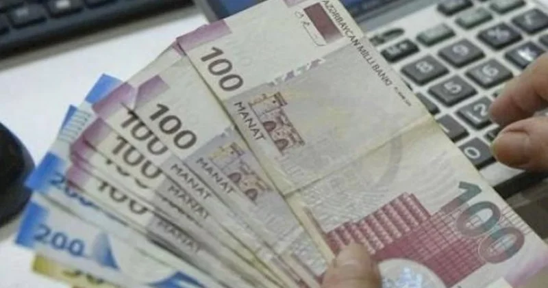 Son bir ildə bankların kreditləri nə qədər artıb? Siyahı