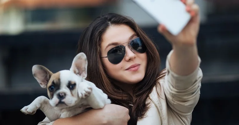 В Британии обсуждают воздействие смартфонов на здоровье кожи