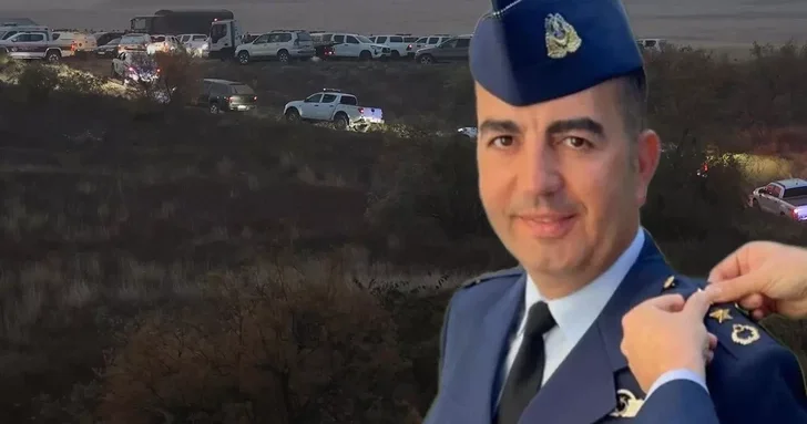 Азербайджанский генерал майор почтил память турецкого пилота, погибшего при крушении C 130