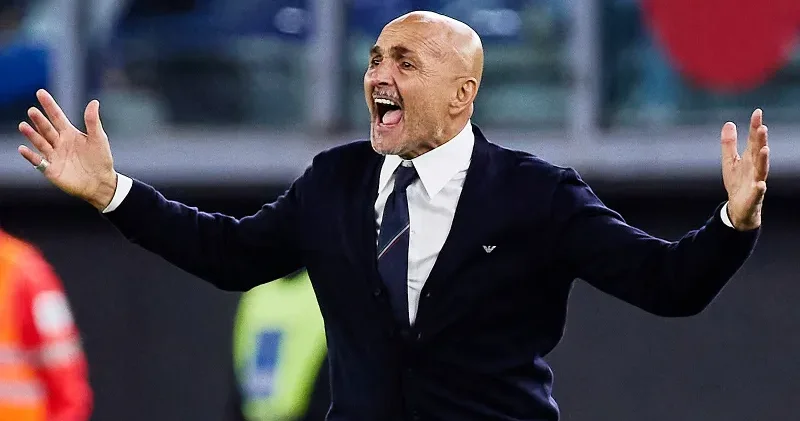 Kristal Pelas Yuventus un ilk təklifini geri çevirdi