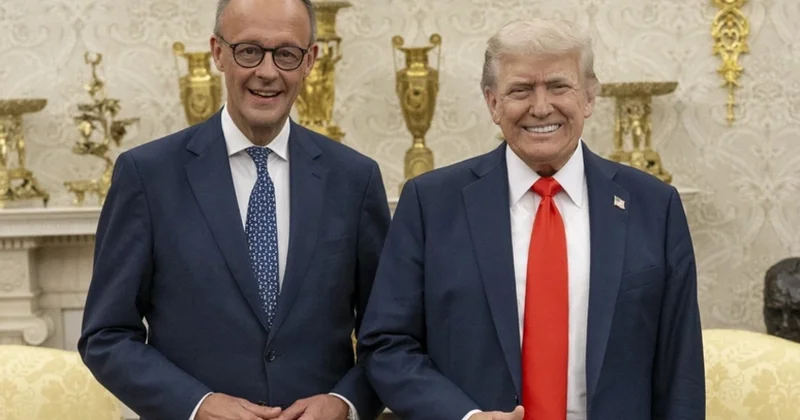 Мерц намерен встретиться с Трампом в Давосе в связи с введением пошлин