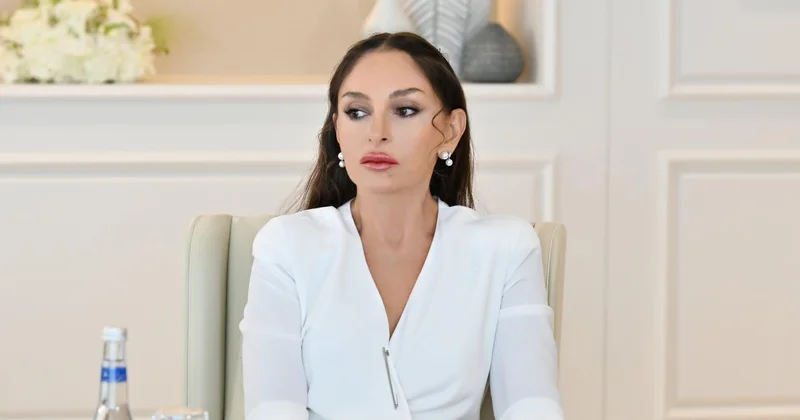 Mehriban Əliyeva: Allah bütün şəhidlərimizə rəhmət eləsin! FOTO