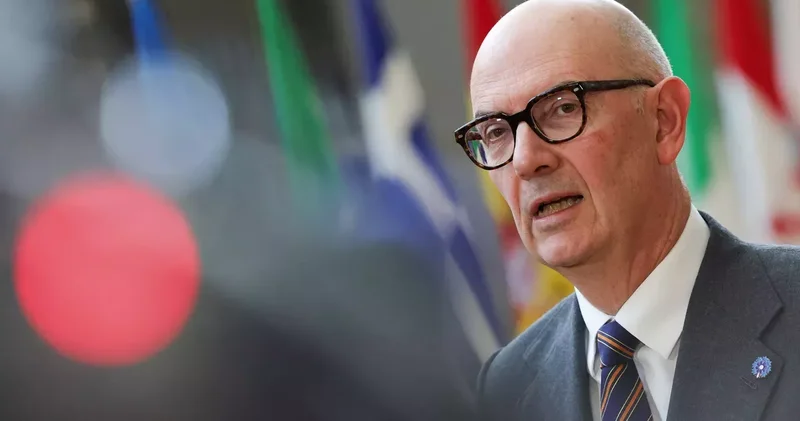 Франция созывает встречу министров G7 на фоне спора вокруг Гренландии