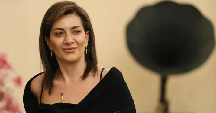 Paşinyanın xanımı niyə Çin dilində danışır?