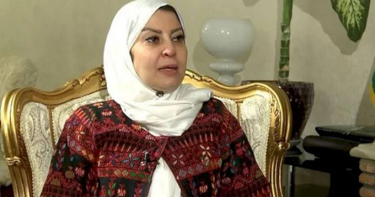 Tehranda səfirliyə hücum: Diplomat xəstəxanaya yerləşdirildi