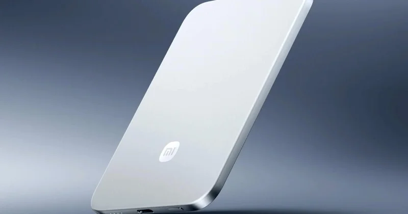 Xiaomi представила пауэрбанк весом менее 100 граммов