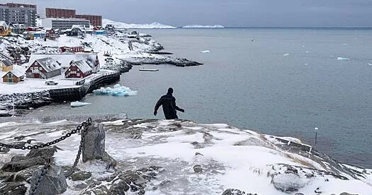 Tramp Qrenlandiyanın güc yolu ilə ələ keçirilməsi ilə bağlı suala cavab verdi...