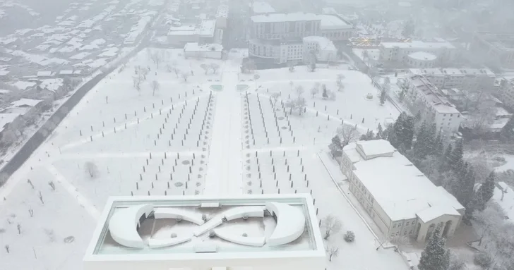 Снегопад укрыл Карабах белым покрывалом