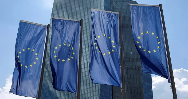 Politico: AB Ukraynayla bağlı danışıqlarda Rusiya “qırmızı xətləri”ni keçib