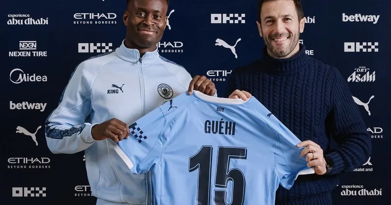 İngiltərəli müdafiəçi “Siti”də RƏSMİ