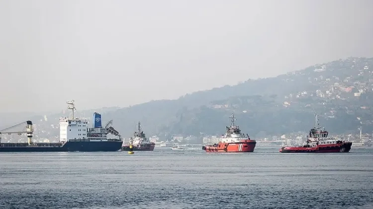 İstanbul Boğazı yenidən gəmilərin hərəkətinə AÇILDI