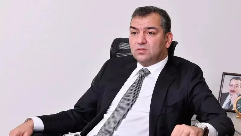 Fuad Nağıyev özünə daha bir müşavir axtarır