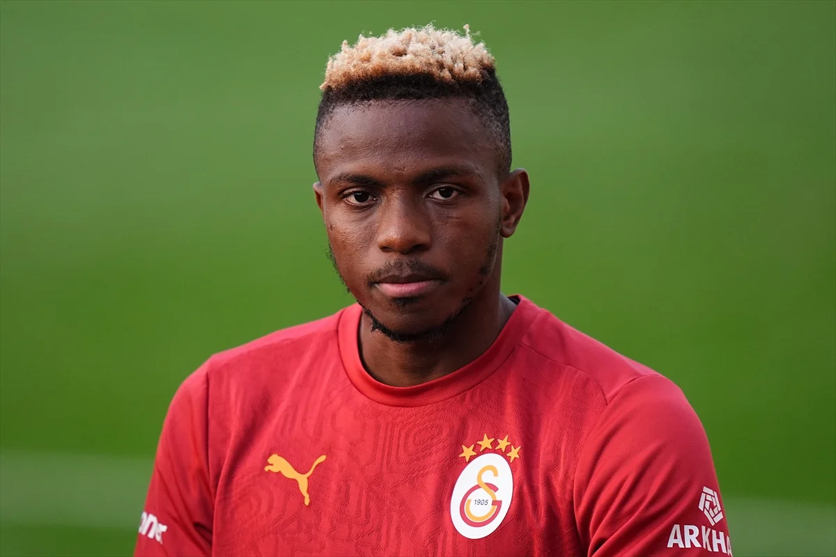 Avropa nəhəngi Qalatasaray ın istədiyi Osimhenə elçi düşdü