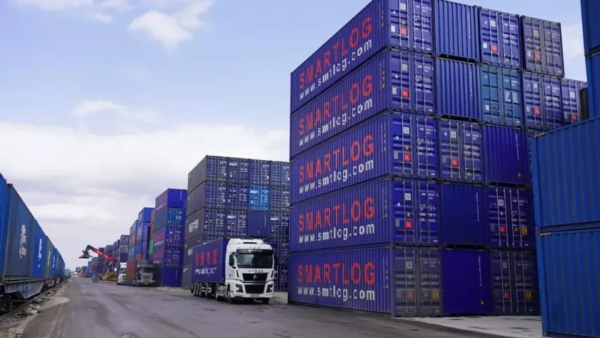 Qazaxıstanda nəqliyyat və logistika mərkəzi tikiləcək