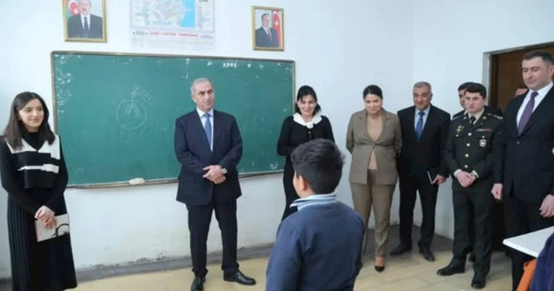 Sevindik Hətəmov Kolanı məktəbində olub FOTOLAR