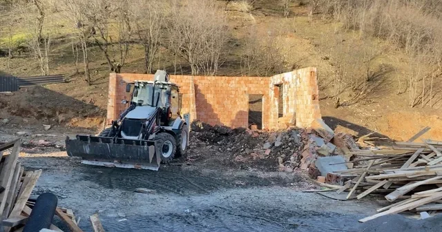 В Габалинском районе пресекли незаконное строительство на лесных землях