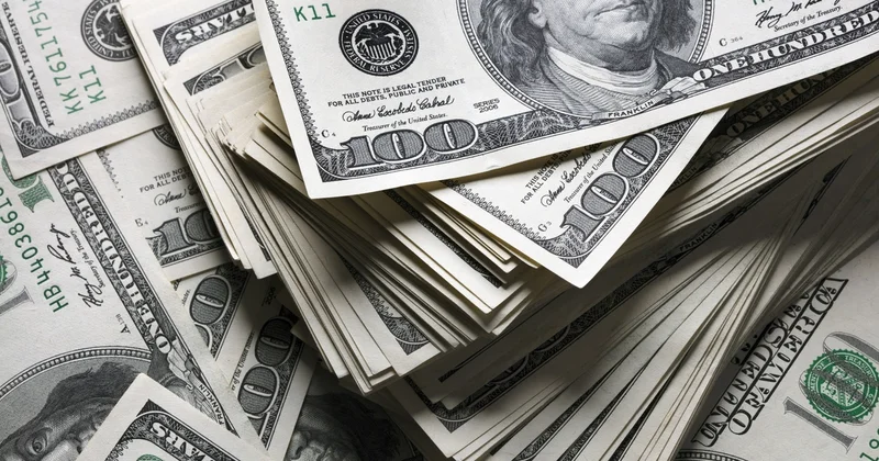 МВФ: Стратегические валютные резервы Азербайджана к 2032 году превысят $86 млрд