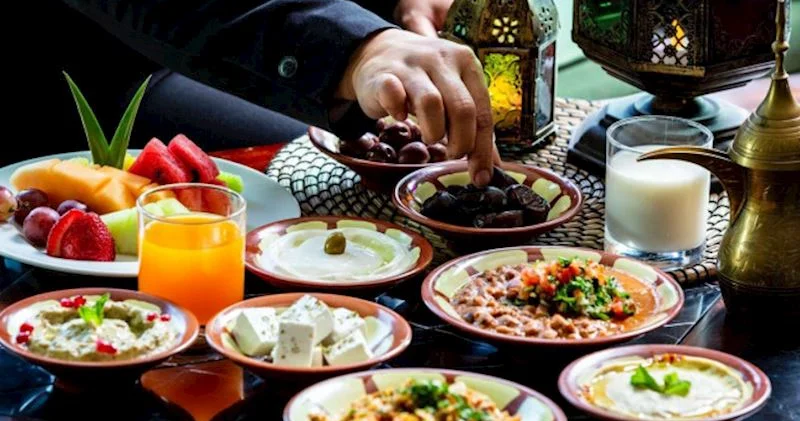 Ramazanda necə düzgün qidalanmalı? Ən çox edilən səhvlər