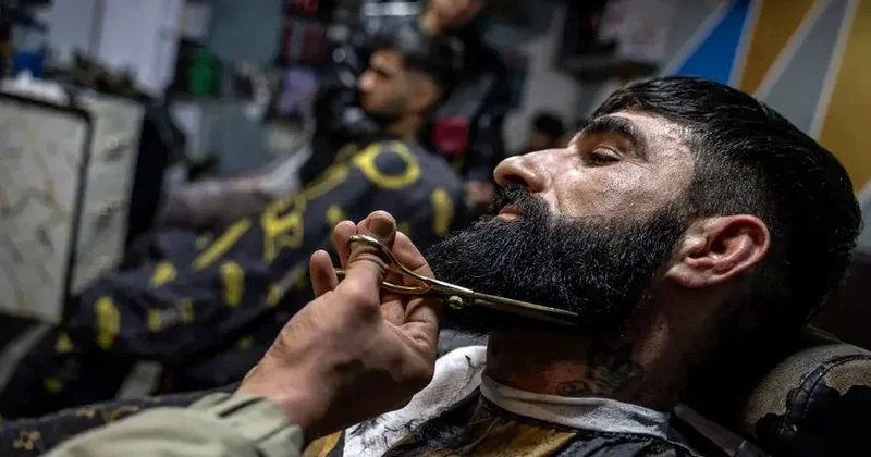 Taliban saqqal nəzarətini sərtləşdirir: Bir yumruq uzunluğundan qısa olmamalıdır