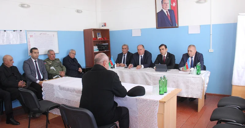 Anar Məmmədov Tərtərdə sakinlərin müraciətlərini dinlədi Fotolar