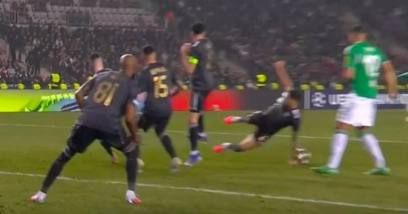 İngilislər hakimi haqsız çıxardı: Qarabağ ın qapısına penalti təyin olunması yanlış idi