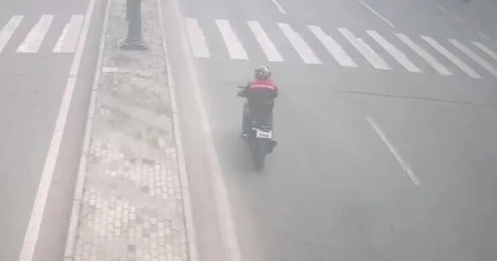 В Баку задержали мотохулигана ВИДЕО