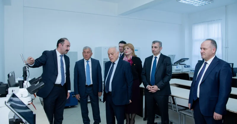 Rektor BMU da laboratoriyanın açılışında iştirak edib FOTOLAR