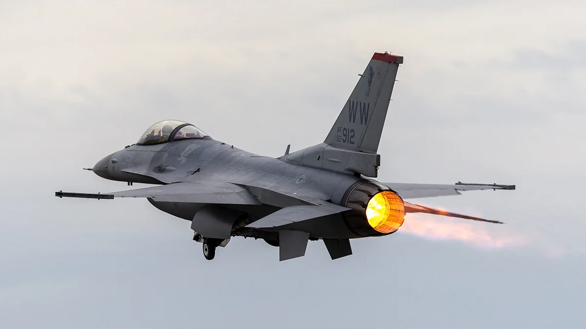 F 16 ların yeni partiyası Ukraynaya verilib