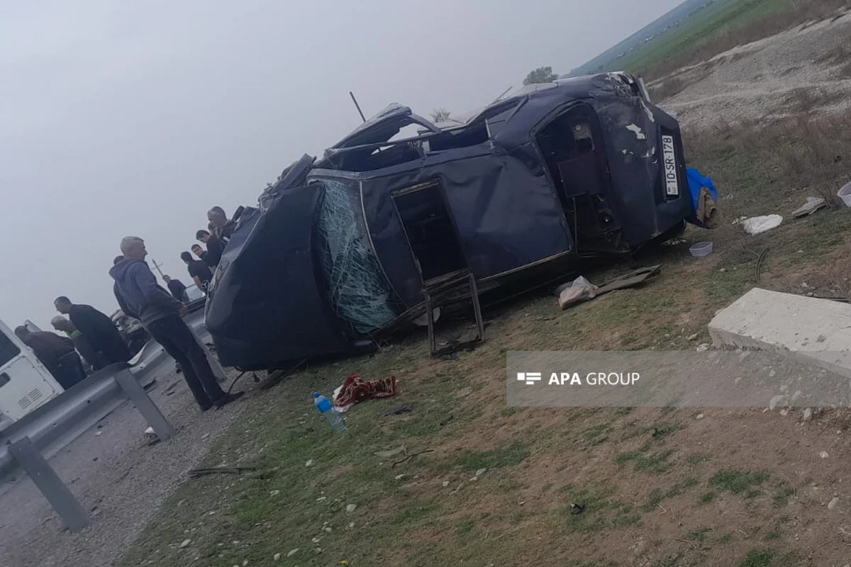 Şəkidə yol qəzası olub, ölənlər və xəsarət alanlar var YENİLƏNİB FOTO