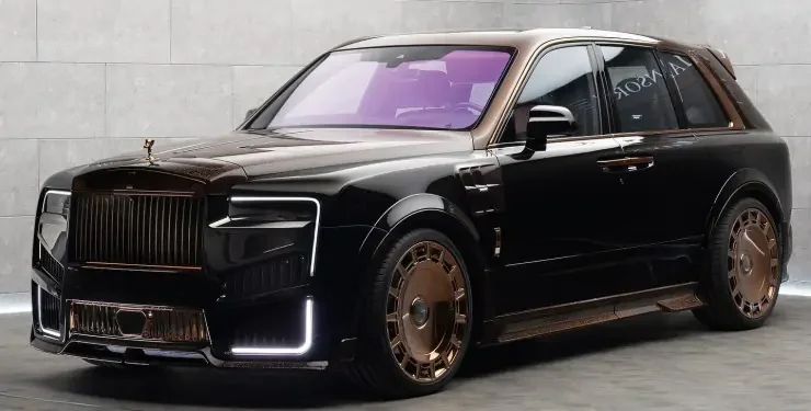 Rolls Royce un ekstravaqant krossoveri təqdim olundu...