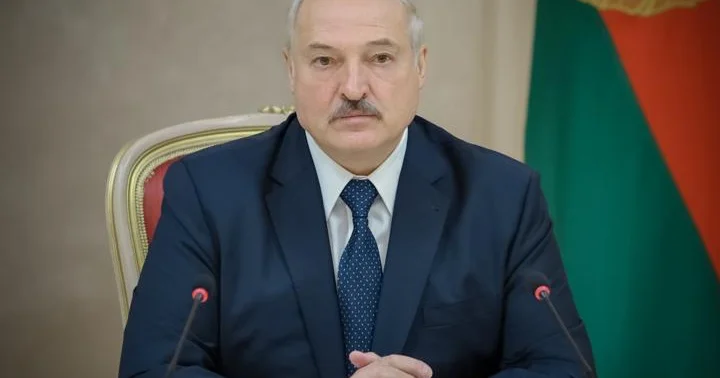 Lukaşenko 250 məhbusu əfv etdi
