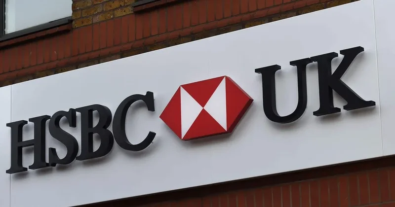 Британский банк HSBC может сократить до 20 тыс. работников из за ИИ